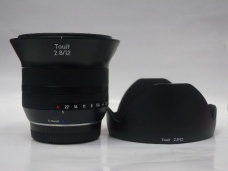 Touitディスタゴン12mmF2.8(フジX）