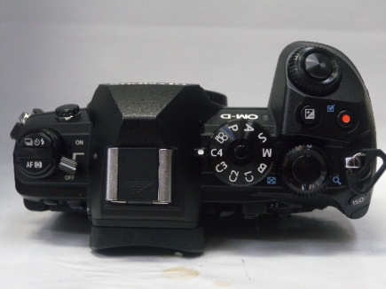 OM-D E-M1 III