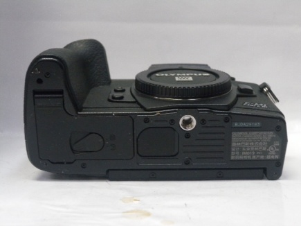 OM-D E-M1 III