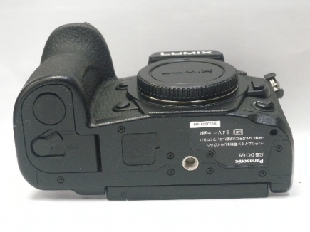 G9