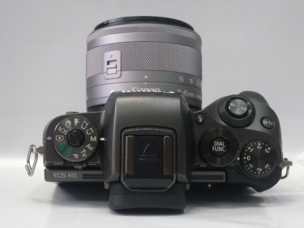 EOSM5 EF-M15-45stm