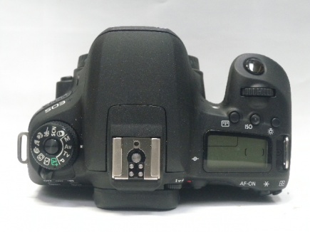 EOS9000D