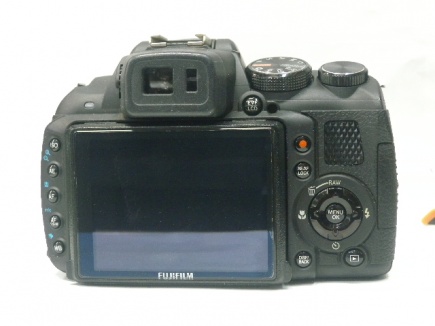 ファインピクスHS20EXR