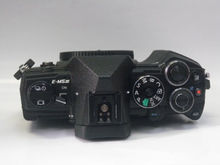 OM-D E-M5III